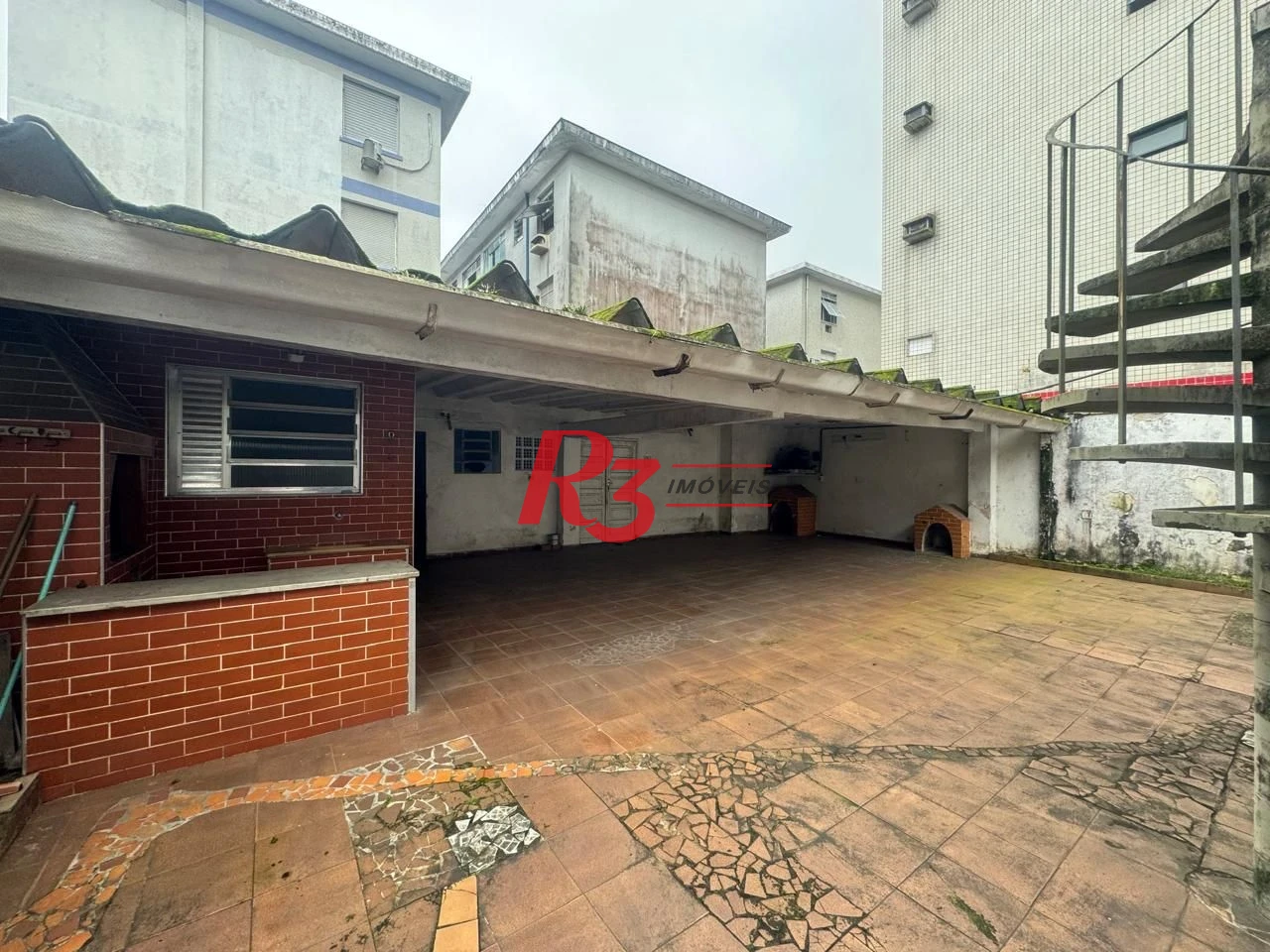 Casa com 3 dormitórios para alugar, 337 m² por R$ 18.297,00/mês - Aparecida - Santos/SP
