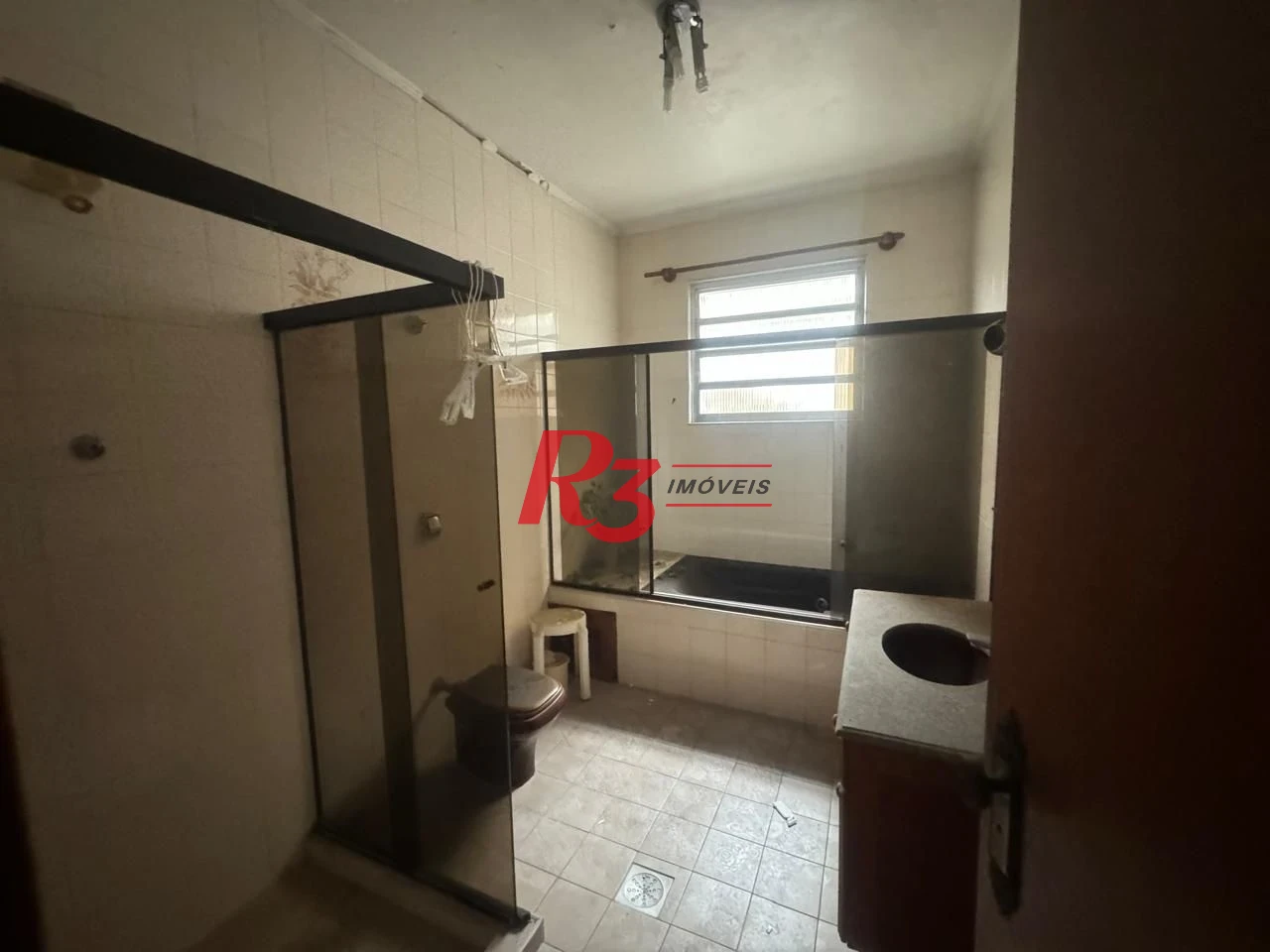 Casa com 3 dormitórios para alugar, 337 m² por R$ 18.297,00/mês - Aparecida - Santos/SP