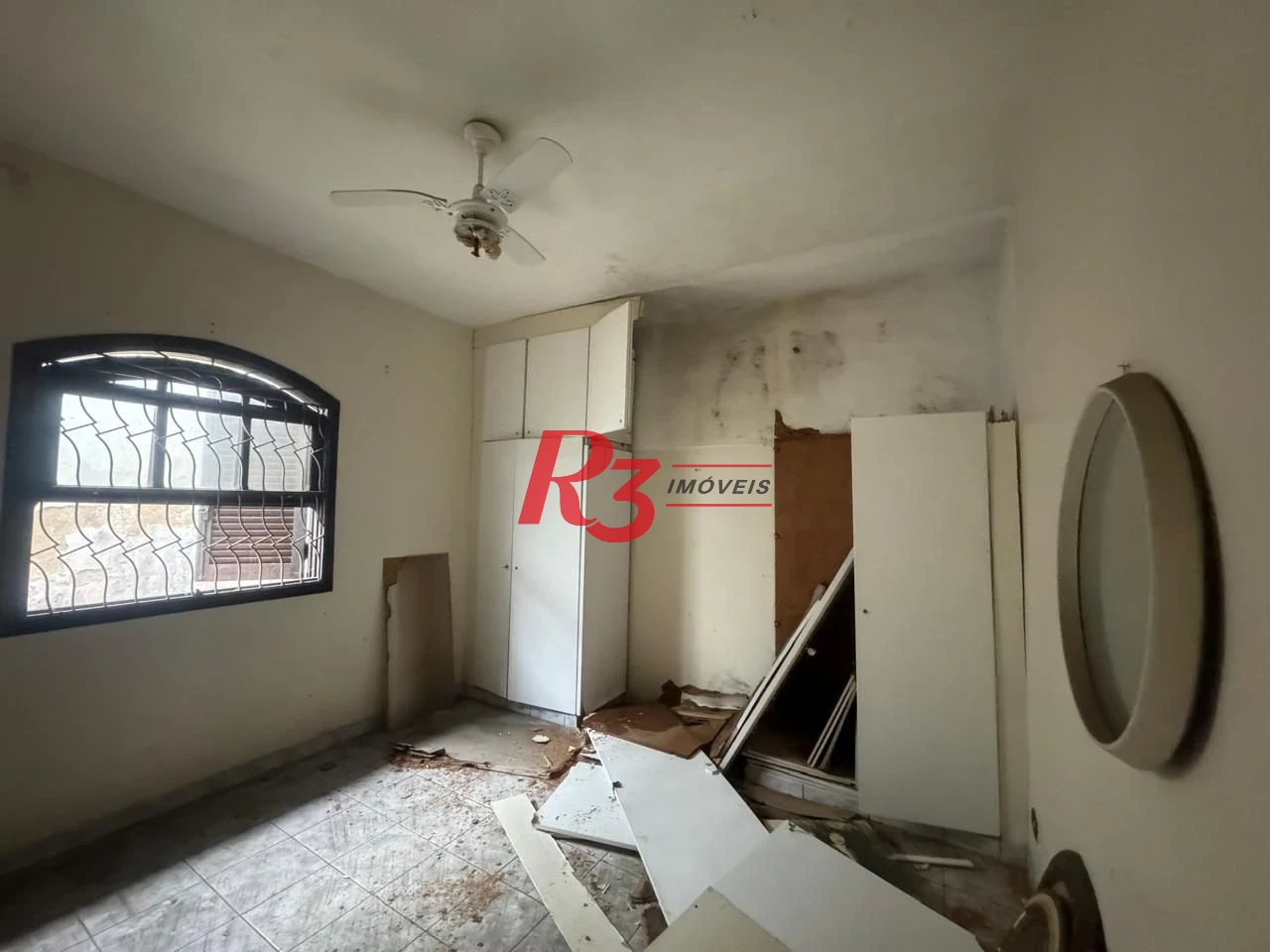 Casa com 3 dormitórios para alugar, 337 m² por R$ 18.297,00/mês - Aparecida - Santos/SP