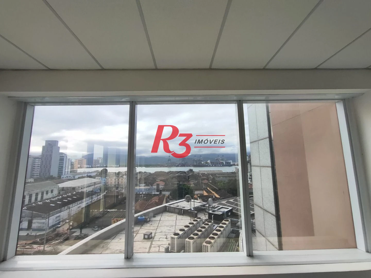 Sala para alugar, 150 m² por R$ 8.000,00/mês - Centro - Santos/SP