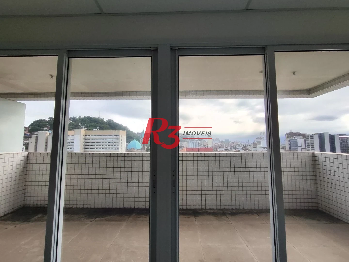 Sala para alugar, 150 m² por R$ 8.000,00/mês - Centro - Santos/SP