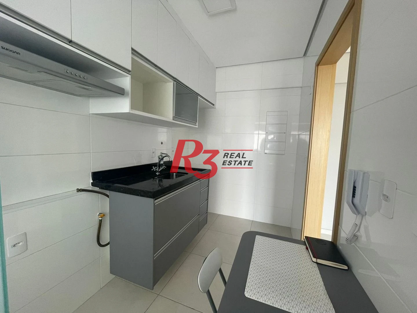 Apartamento com 1 dormitório para alugar, 40 m² por R$ 4.100,00/mês - Campo Grande - Santos/SP