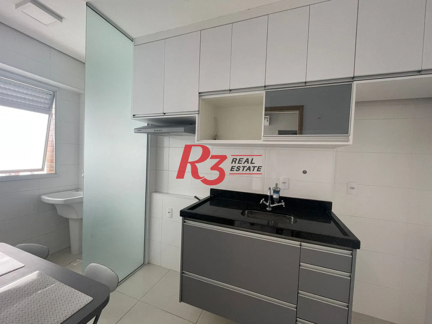 Apartamento com 1 dormitório para alugar, 40 m² por R$ 4.100,00/mês - Campo Grande - Santos/SP