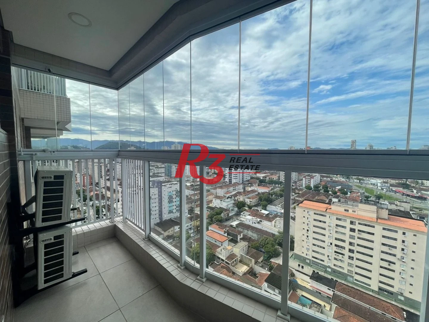 Apartamento com 1 dormitório para alugar, 40 m² por R$ 4.100,00/mês - Campo Grande - Santos/SP