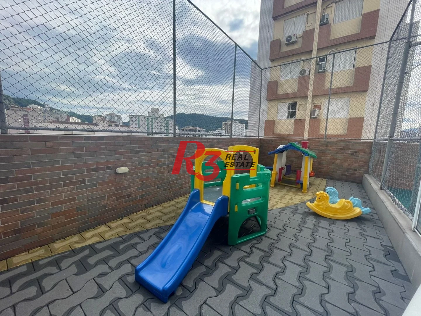 Apartamento com 1 dormitório para alugar, 40 m² por R$ 4.100,00/mês - Campo Grande - Santos/SP