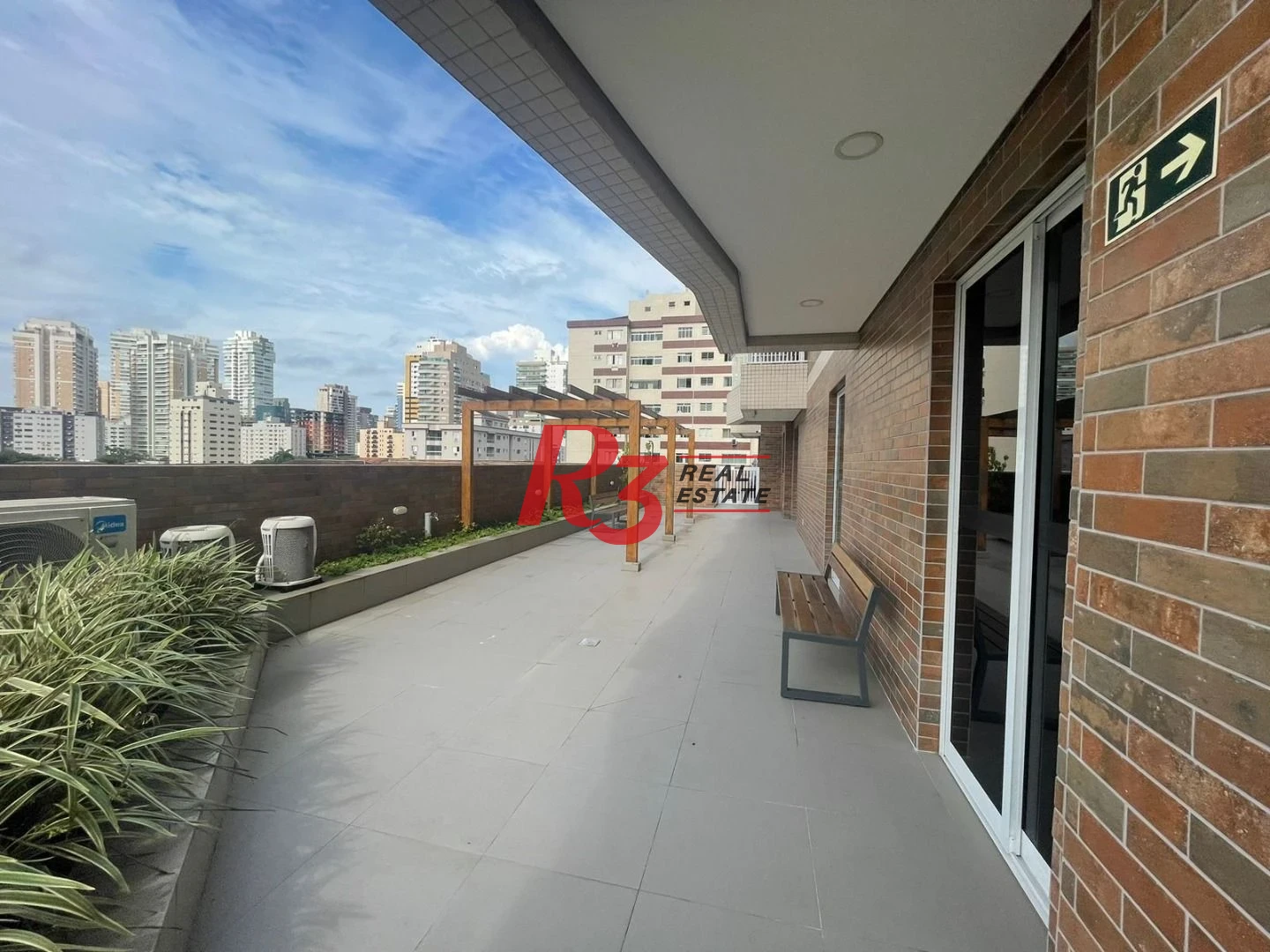 Apartamento com 1 dormitório para alugar, 40 m² por R$ 4.100,00/mês - Campo Grande - Santos/SP