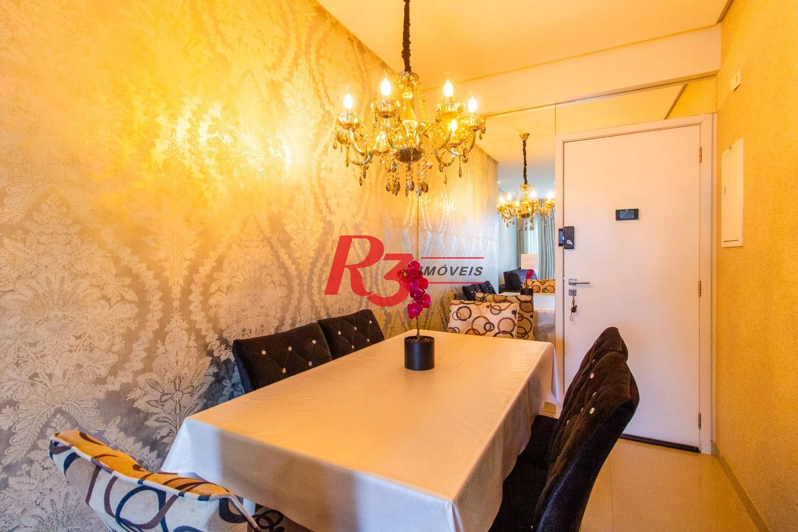 Apartamento à venda, 74 m² por R$ 780.000,00 - Vila Matias - Santos/SP