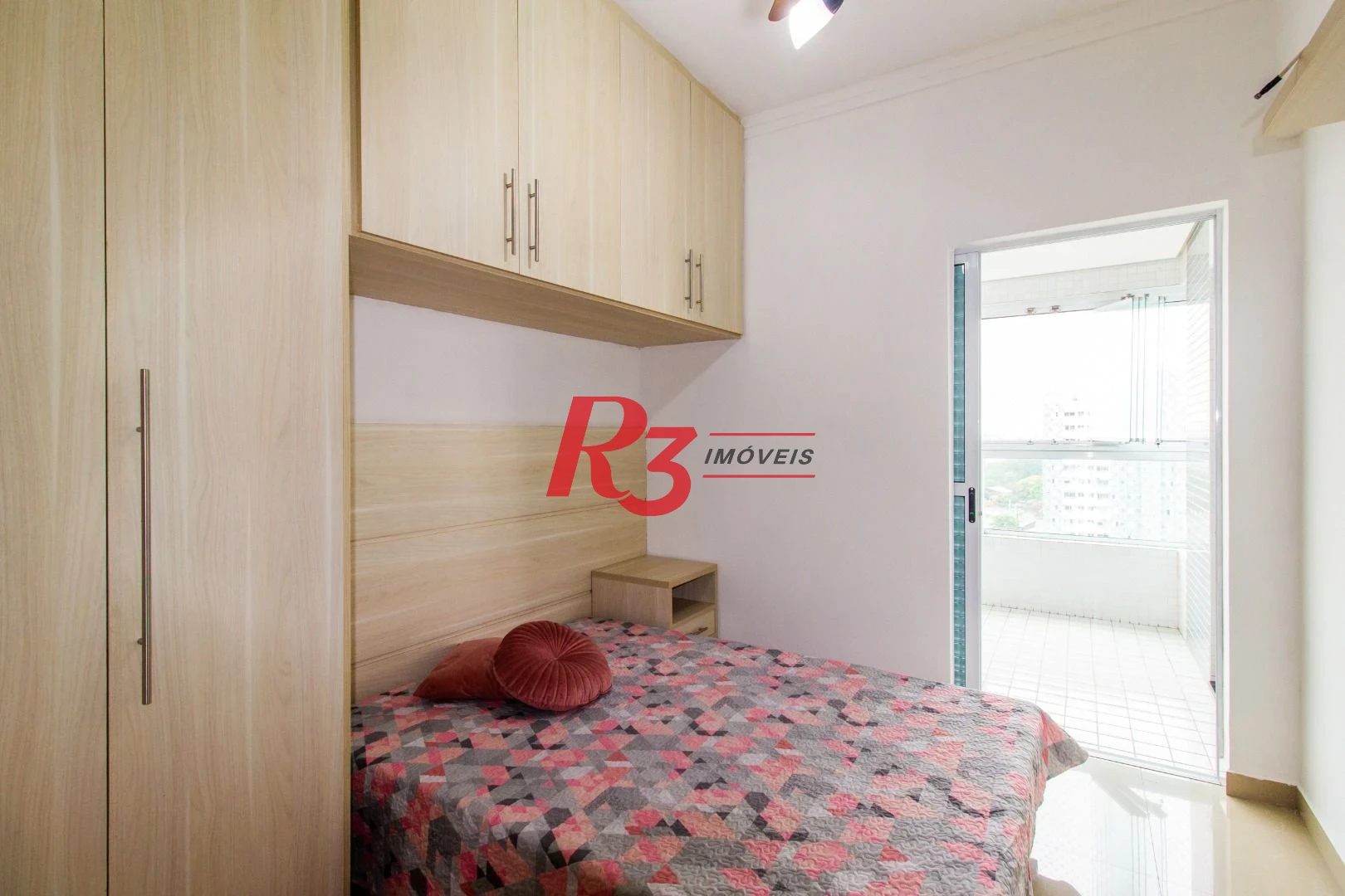 Apartamento à venda, 74 m² por R$ 780.000,00 - Vila Matias - Santos/SP