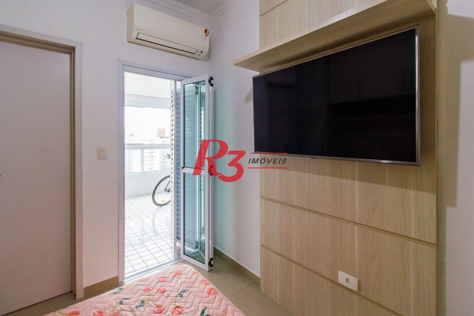 Apartamento à venda, 74 m² por R$ 780.000,00 - Vila Matias - Santos/SP