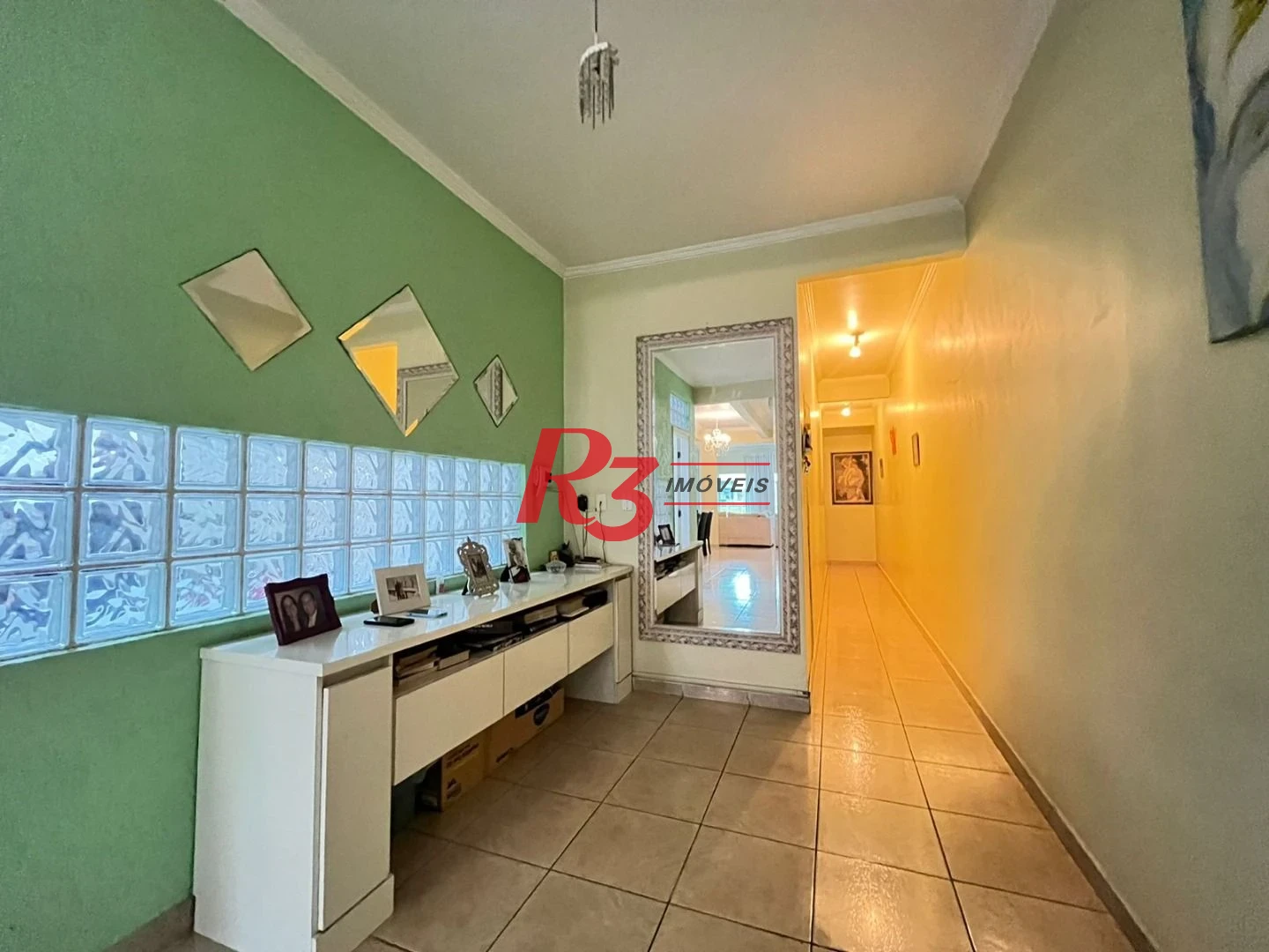Casa Sobreposta Alta, Duplex, com 3 dormitórios 3 suites, piscina e churraqueira, 3 vagas  380 m² ,