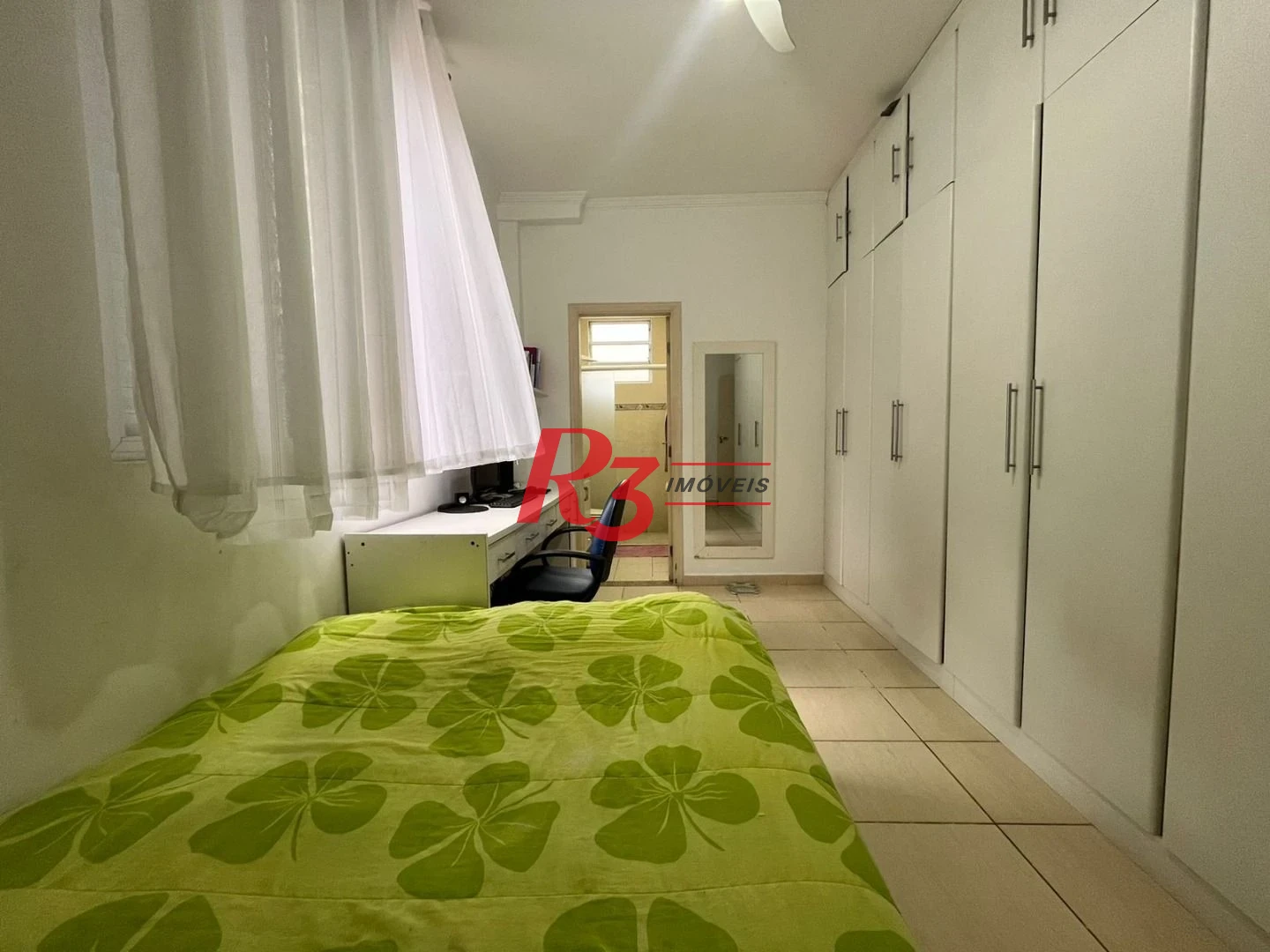 Casa Sobreposta Alta, Duplex, com 3 dormitórios 3 suites, piscina e churraqueira, 3 vagas  380 m² ,