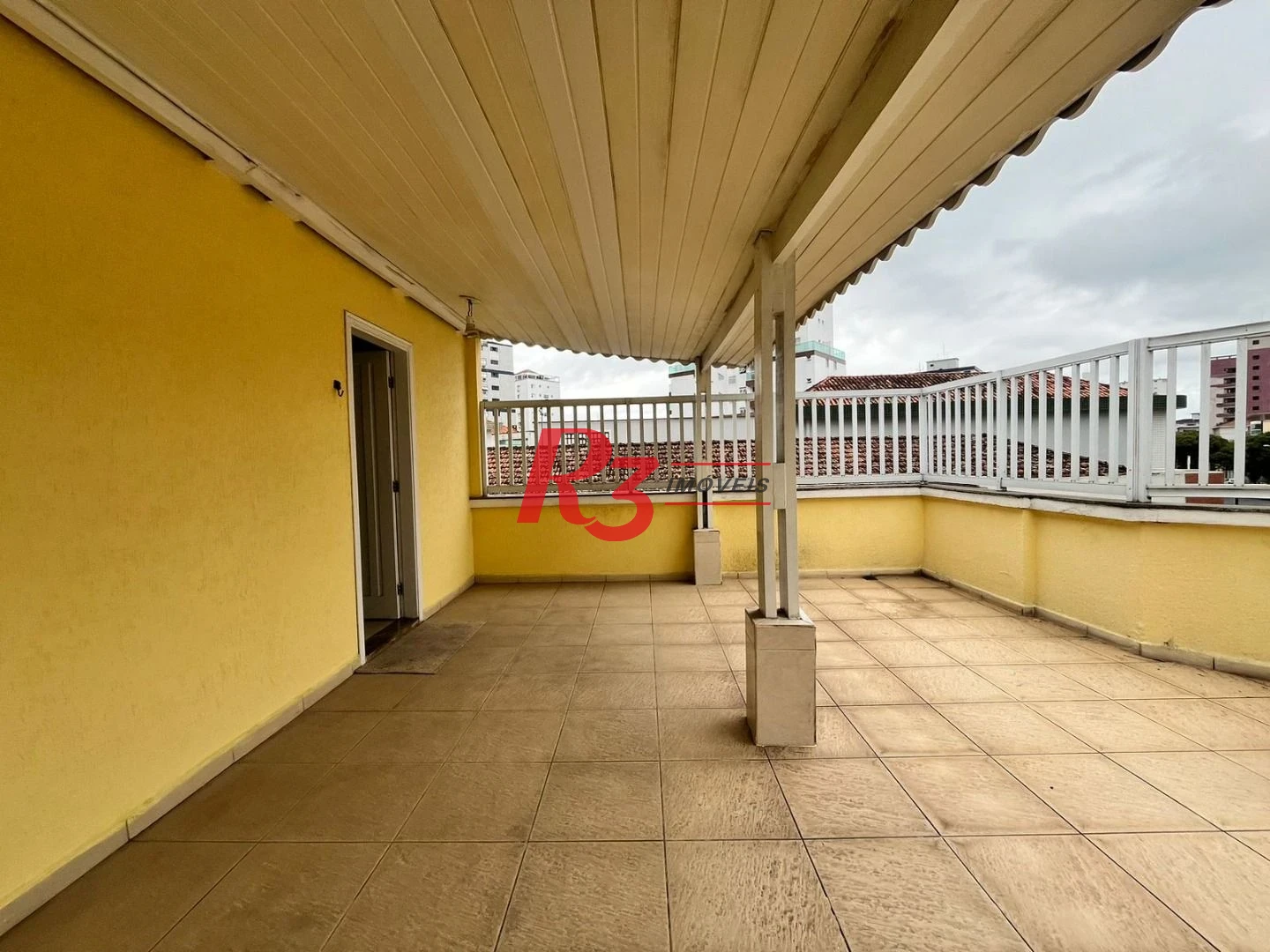 Casa Sobreposta Alta, Duplex, com 3 dormitórios 3 suites, piscina e churraqueira, 3 vagas  380 m² ,