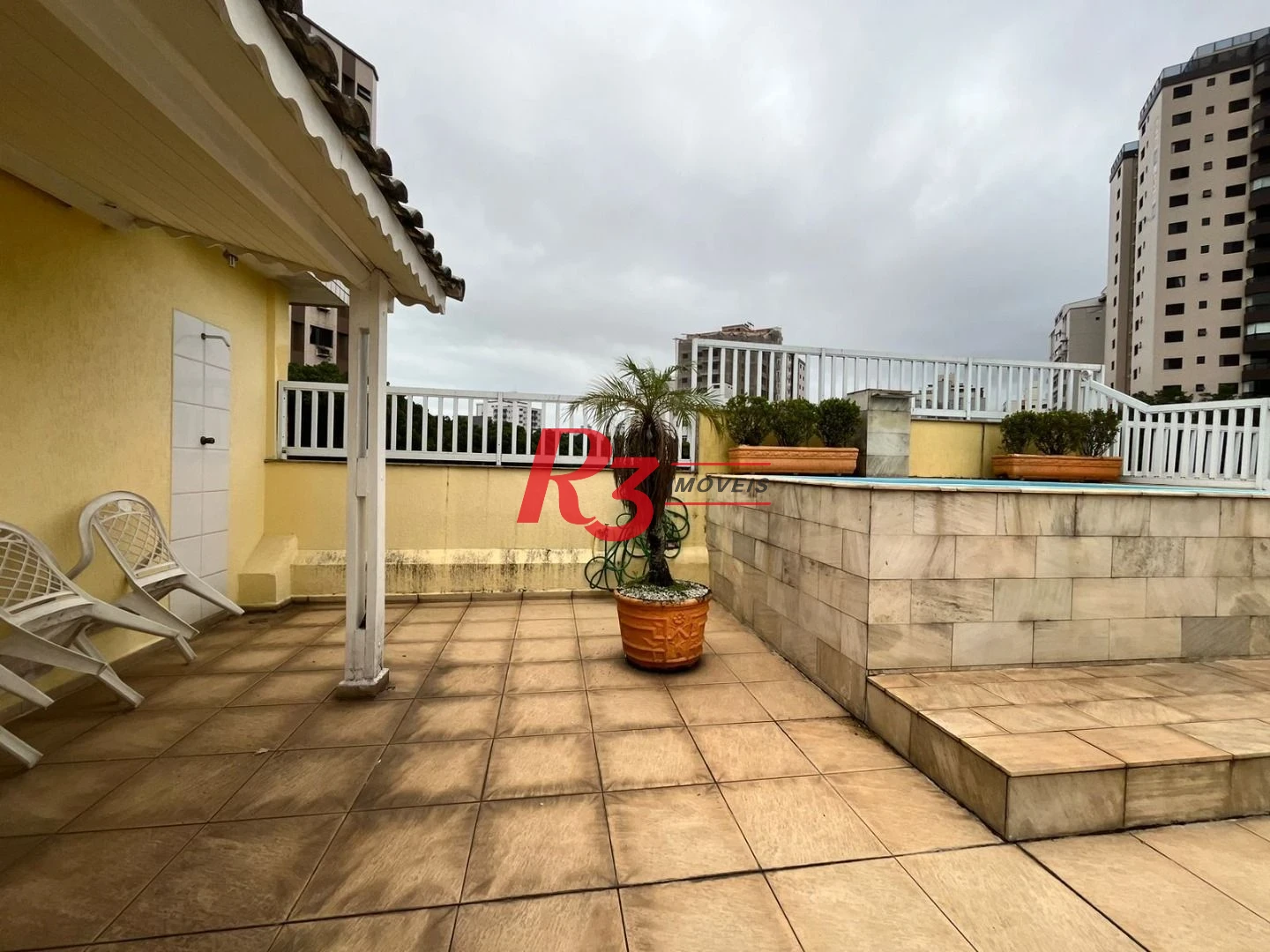 Casa Sobreposta Alta, Duplex, com 3 dormitórios 3 suites, piscina e churraqueira, 3 vagas  380 m² ,
