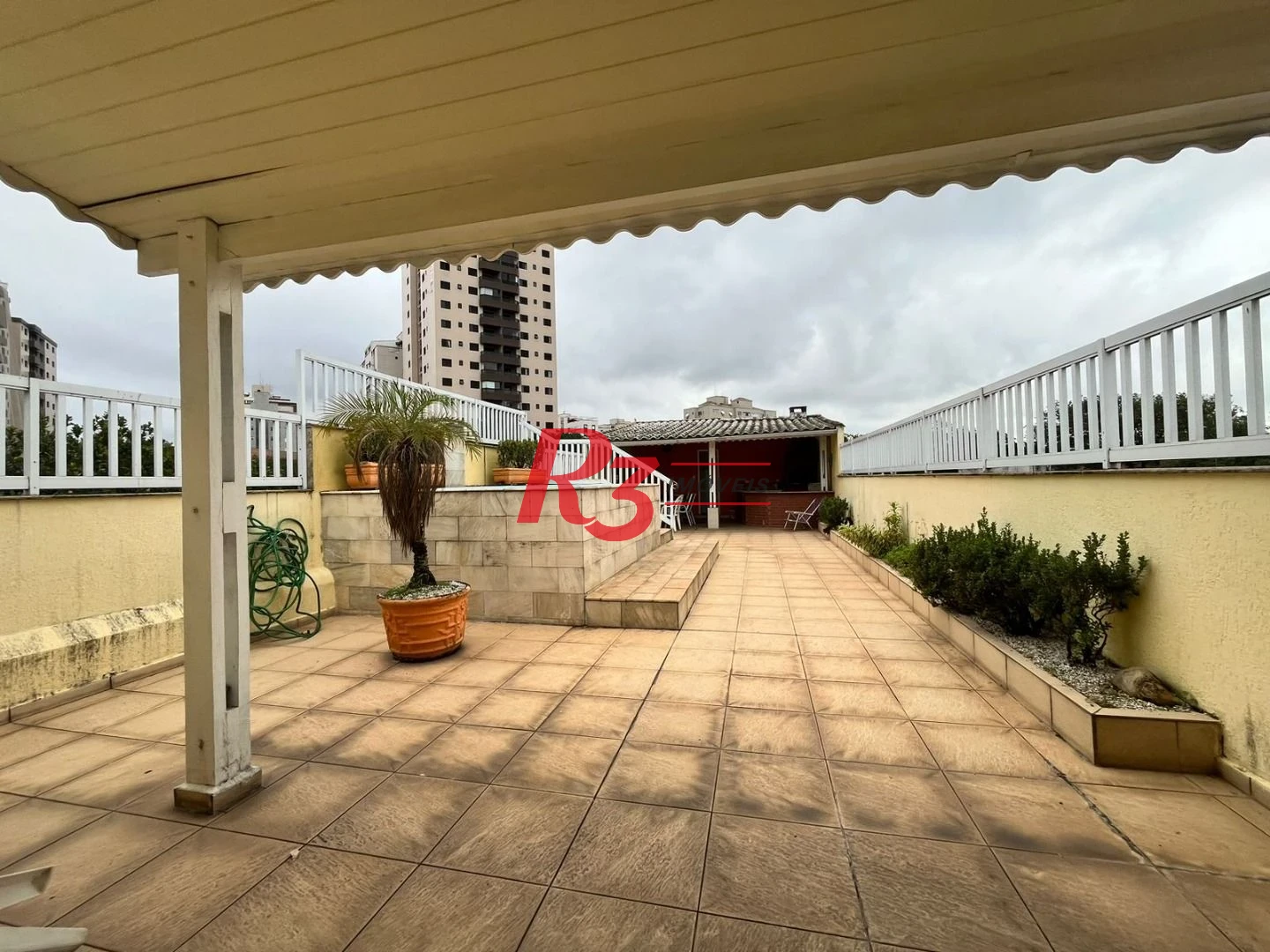 Casa Sobreposta Alta, Duplex, com 3 dormitórios 3 suites, piscina e churraqueira, 3 vagas  380 m² ,