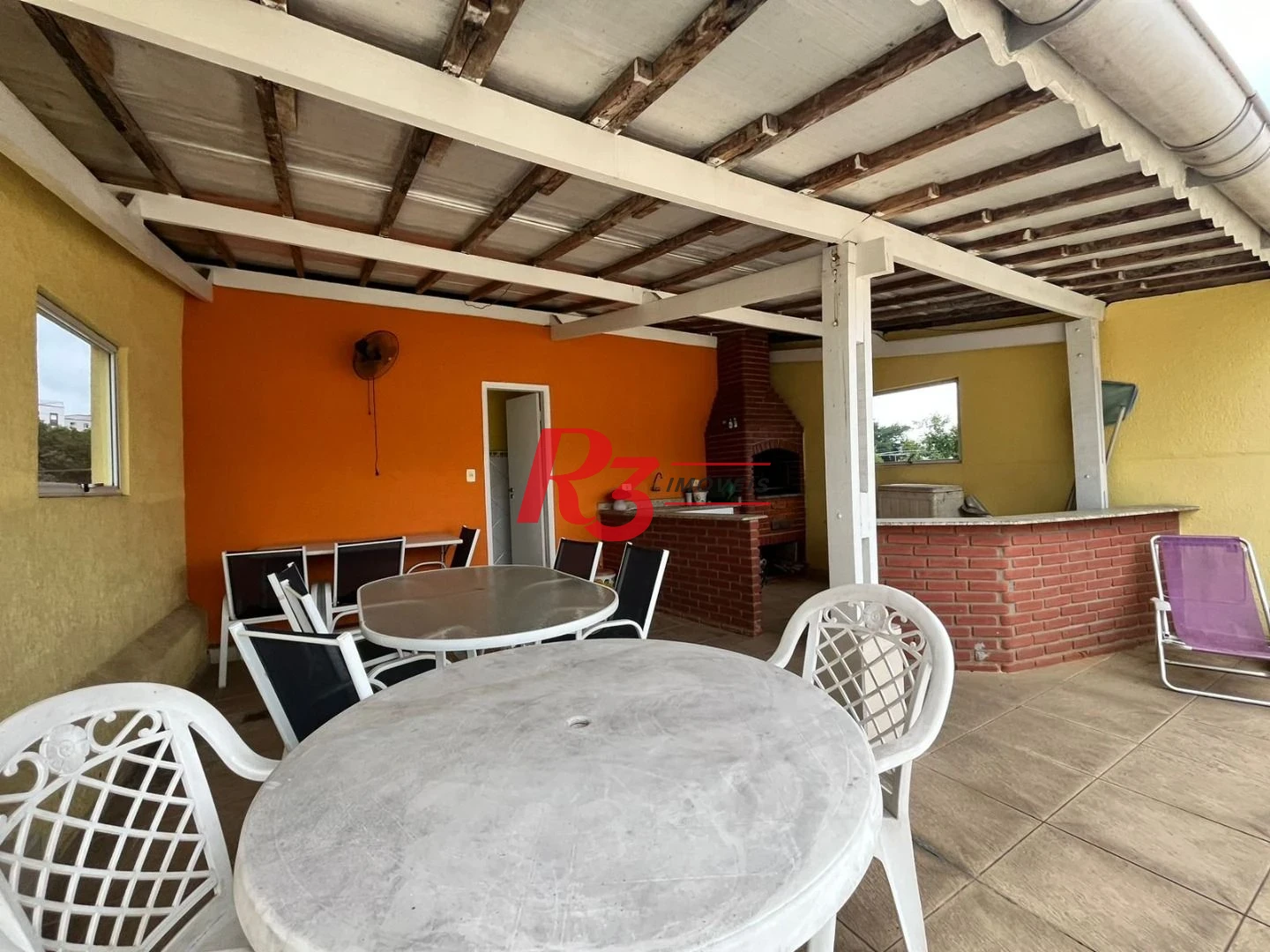 Casa Sobreposta Alta, Duplex, com 3 dormitórios 3 suites, piscina e churraqueira, 3 vagas  380 m² ,