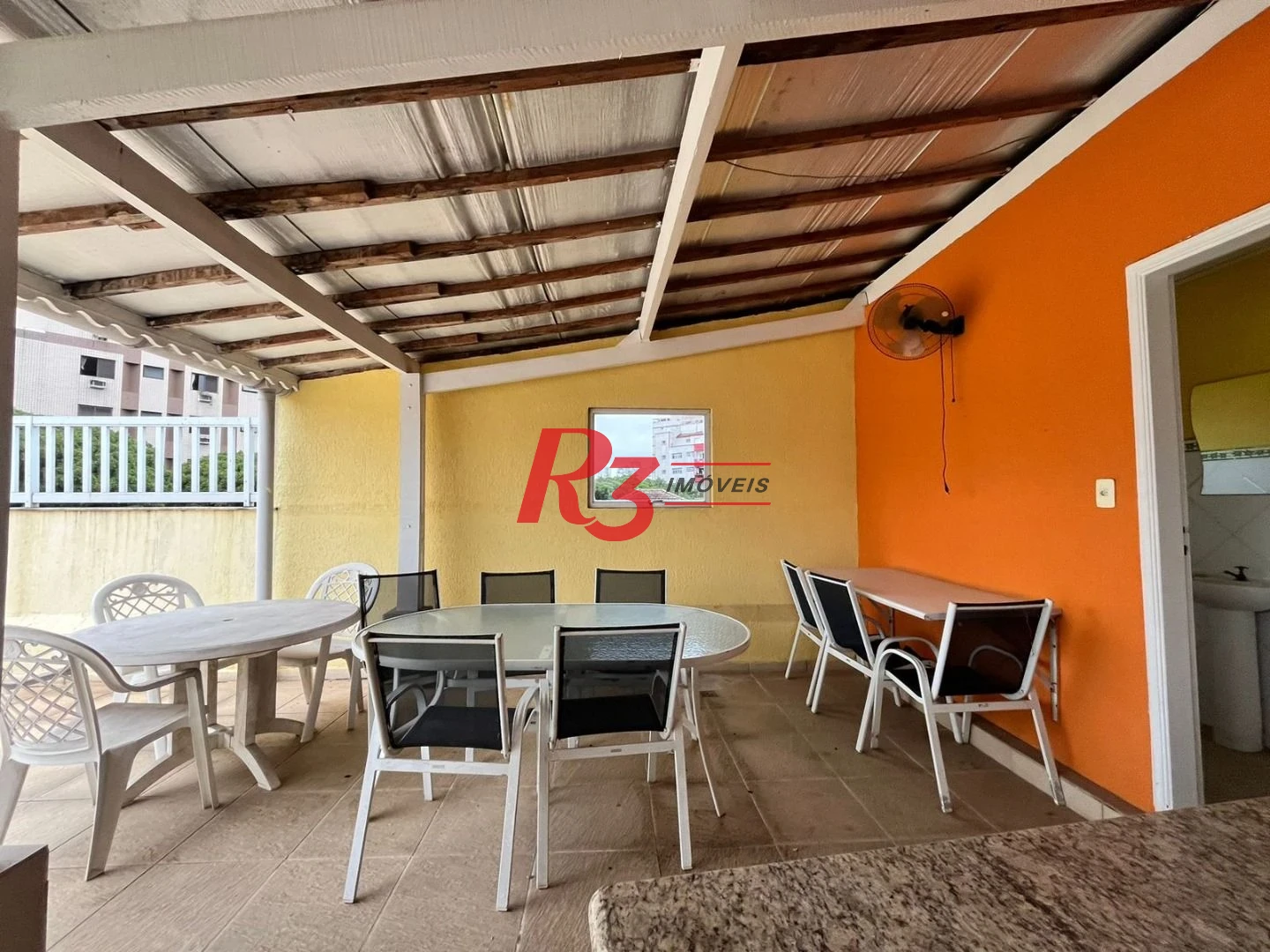 Casa Sobreposta Alta, Duplex, com 3 dormitórios 3 suites, piscina e churraqueira, 3 vagas  380 m² ,