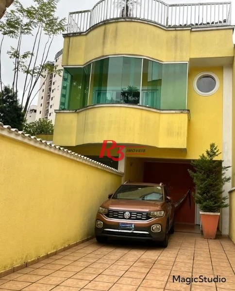 Casa Sobreposta Alta, Duplex, com 3 dormitórios 3 suites, piscina e churraqueira, 3 vagas  380 m² ,