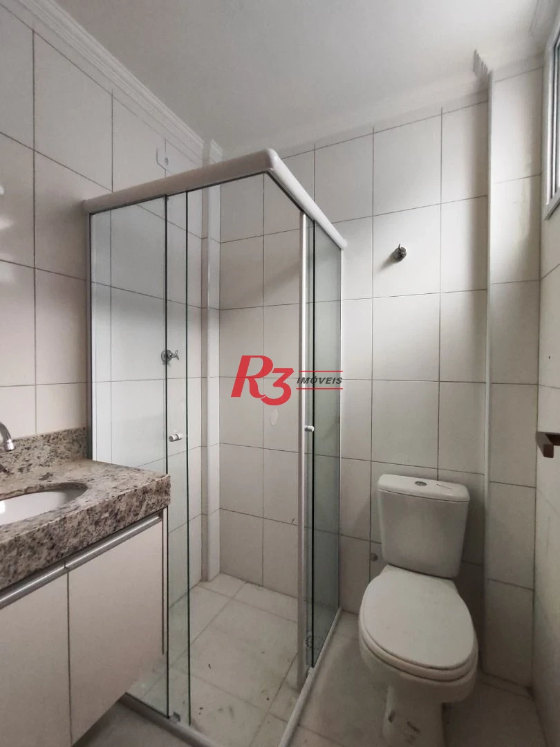 SOBREPOSTA ALTA DE FRENTE SACADA com 3 SUÍTES, VARANDA GOURMET COBERTA E DESCOBERTA, 2 VAGAS à venda, 148 m² por R$ 950.000  Ponta da Praia Santos SP