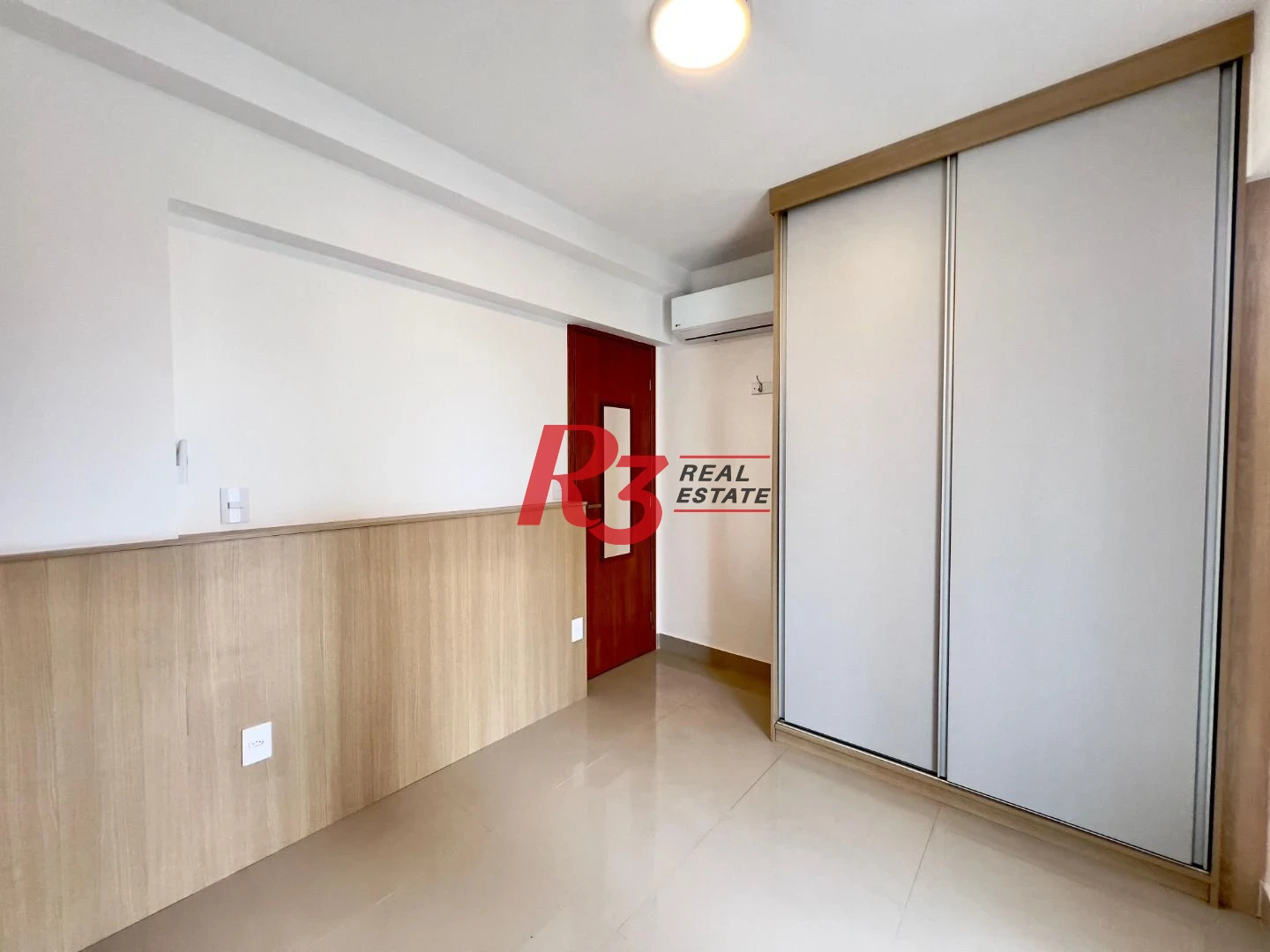 Apartamento com 2 dormitórios para alugar, 68 m² por R$ 6.400,02/mês - Embaré - Santos/SP
