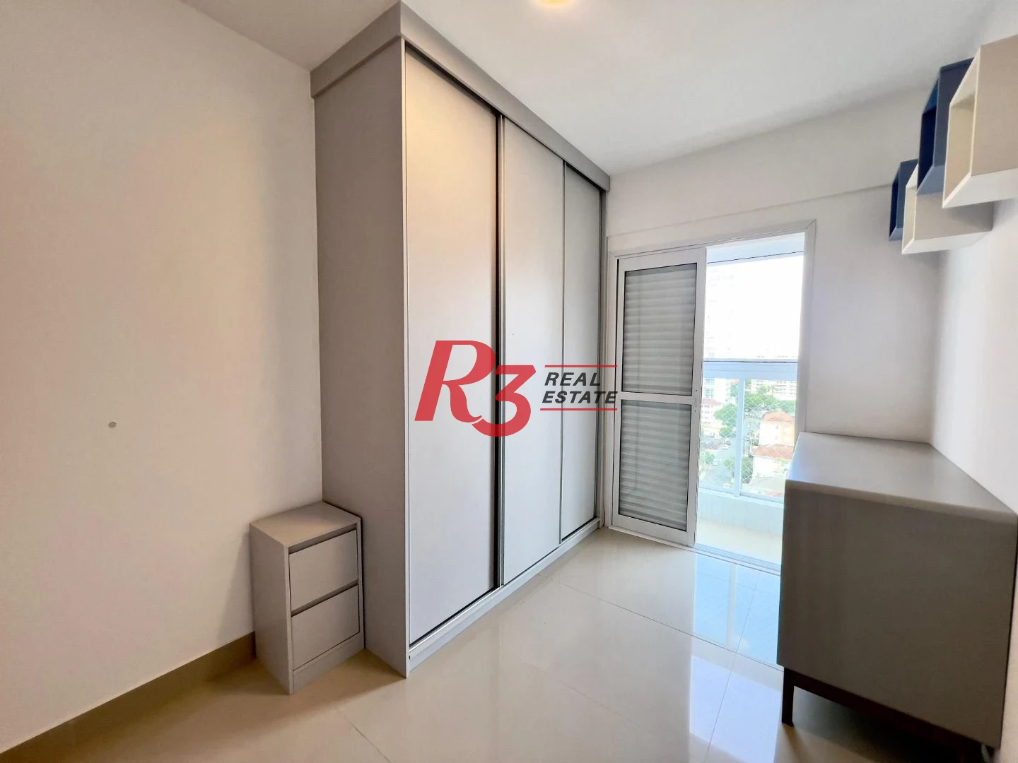 Apartamento com 2 dormitórios para alugar, 68 m² por R$ 6.400,02/mês - Embaré - Santos/SP