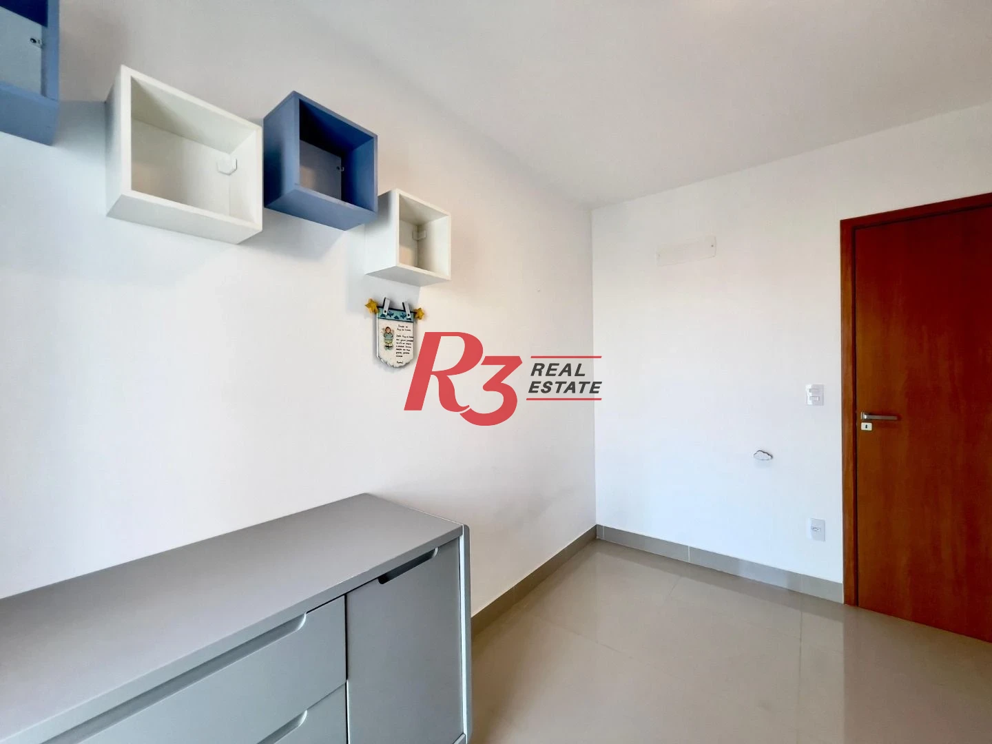 Apartamento com 2 dormitórios para alugar, 68 m² por R$ 6.400,02/mês - Embaré - Santos/SP