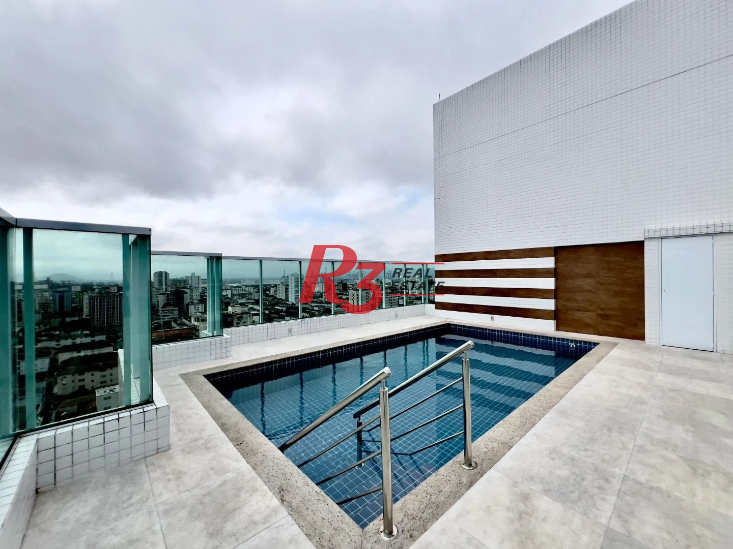 Apartamento com 2 dormitórios para alugar, 68 m² por R$ 6.400,02/mês - Embaré - Santos/SP