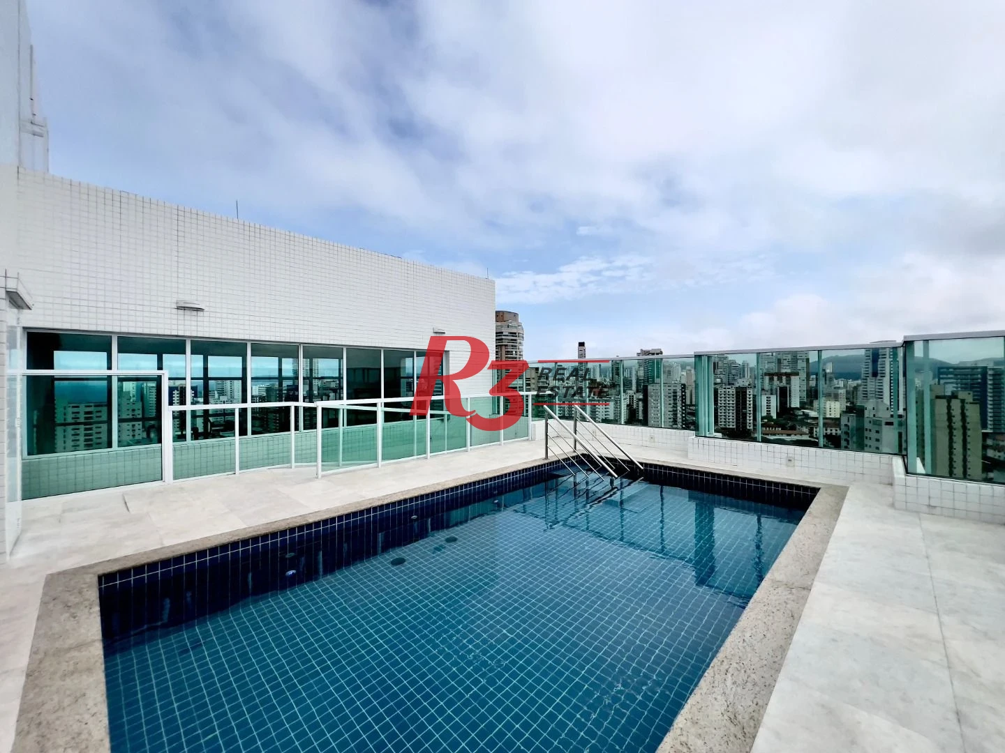 Apartamento com 2 dormitórios para alugar, 68 m² por R$ 6.400,02/mês - Embaré - Santos/SP