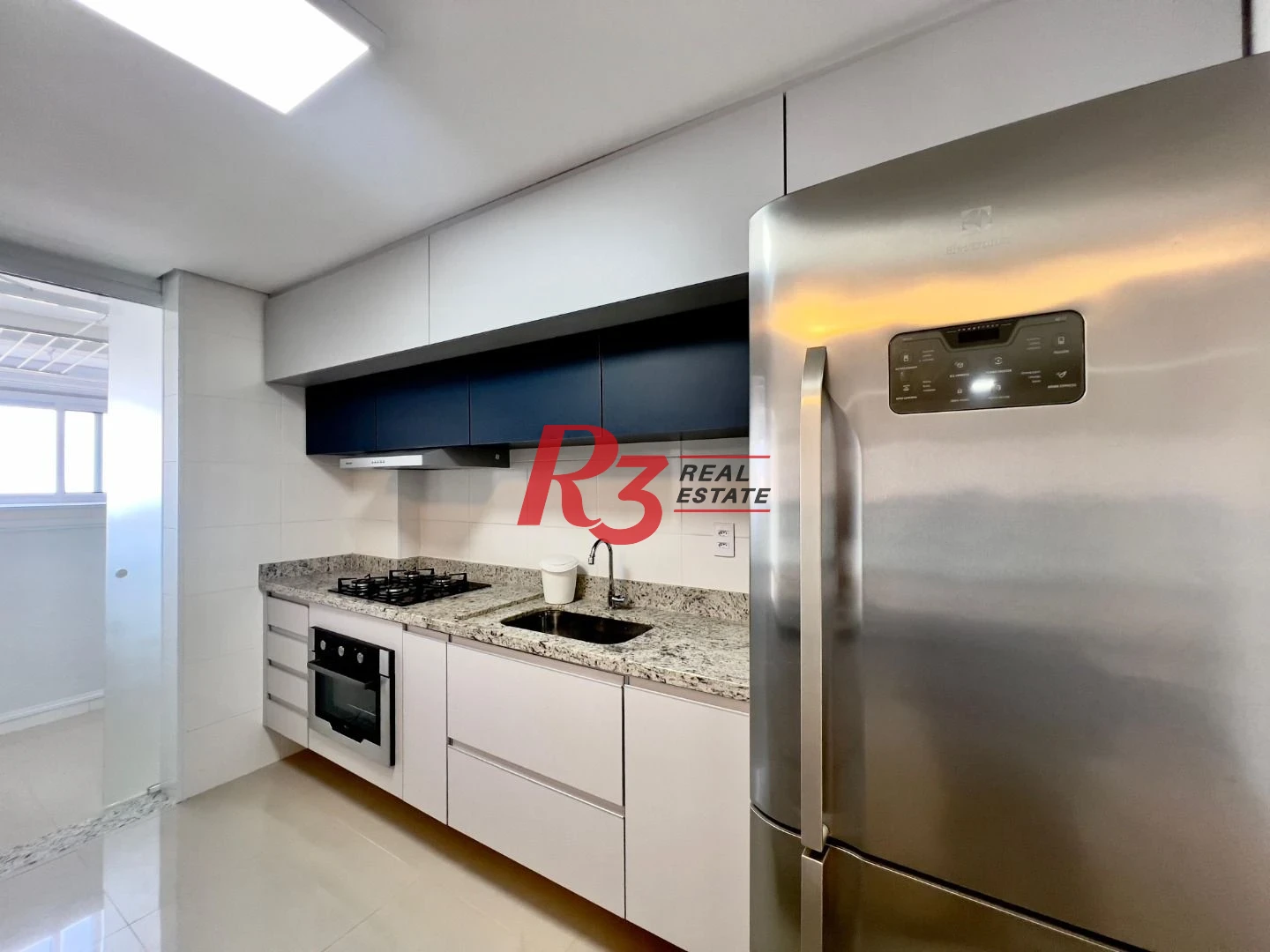 Apartamento com 2 dormitórios para alugar, 68 m² por R$ 6.400,02/mês - Embaré - Santos/SP