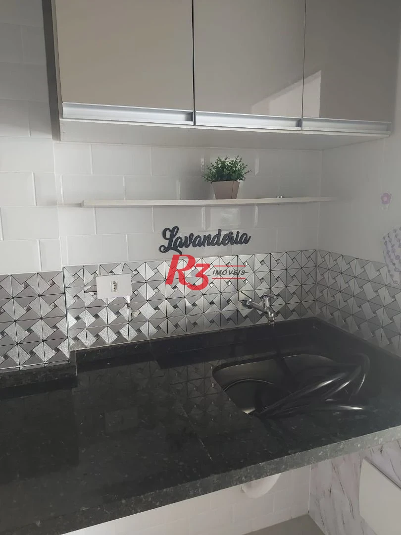 Apartamento com 2 dormitórios à venda, 79 m² por R$ 780.000,00 - Maracanã - Praia Grande/SP