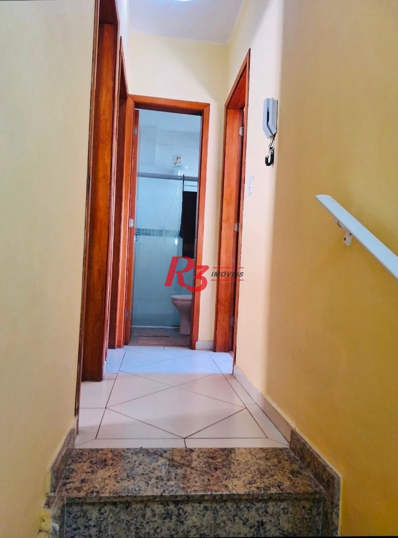 Casa à venda, 116 m² por R$ 690.000,00 - Macuco - Santos/SP