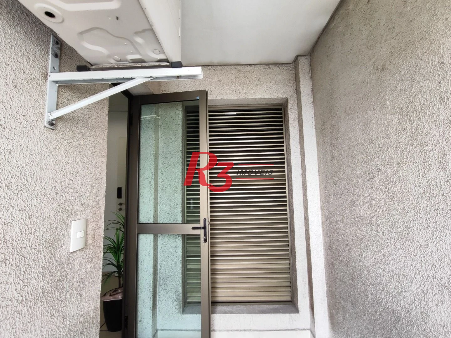 Sala à venda, 92 m² por R$ 340.500,00 - Valongo - Santos/SP