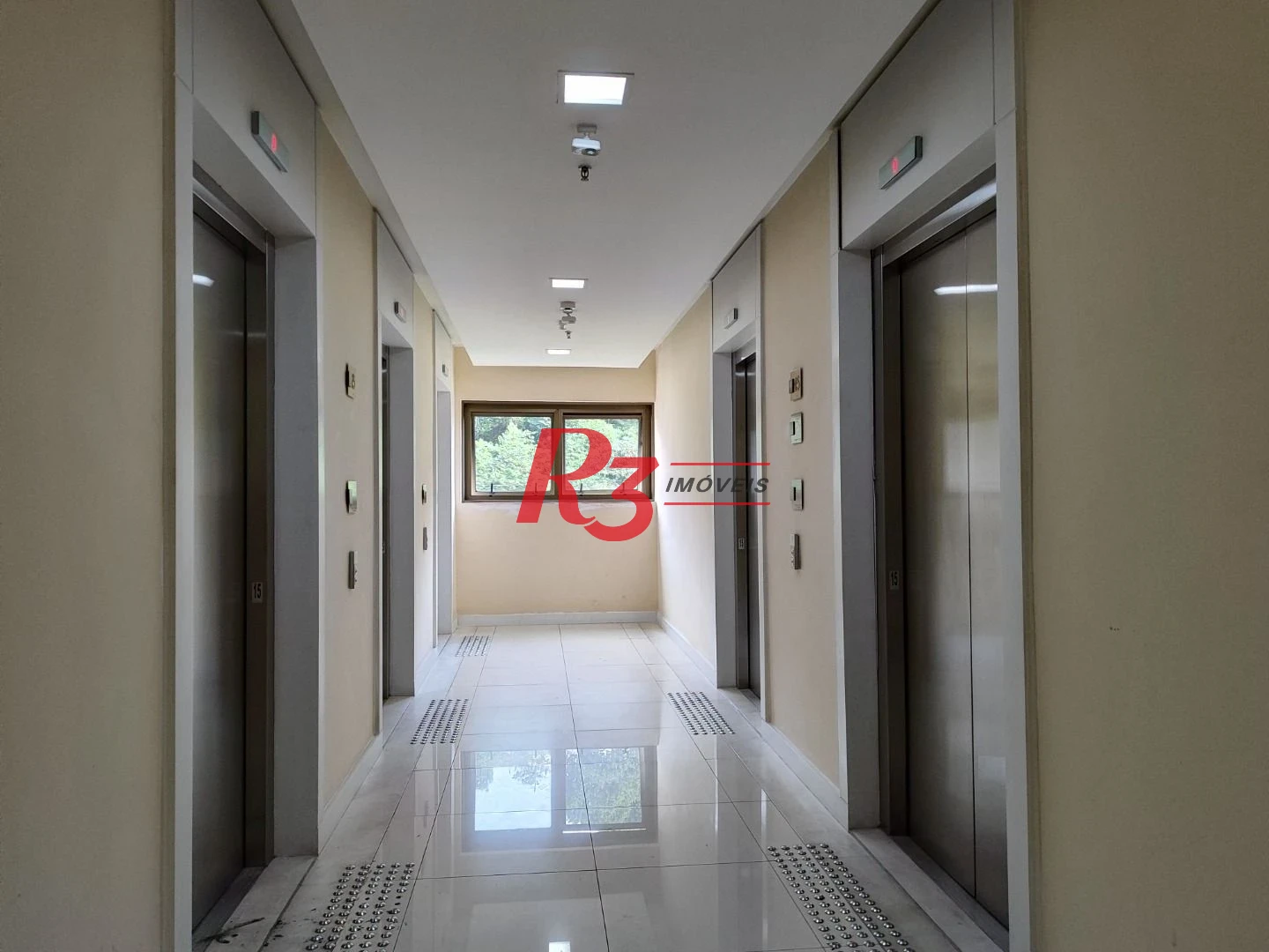 Sala à venda, 92 m² por R$ 340.500,00 - Valongo - Santos/SP