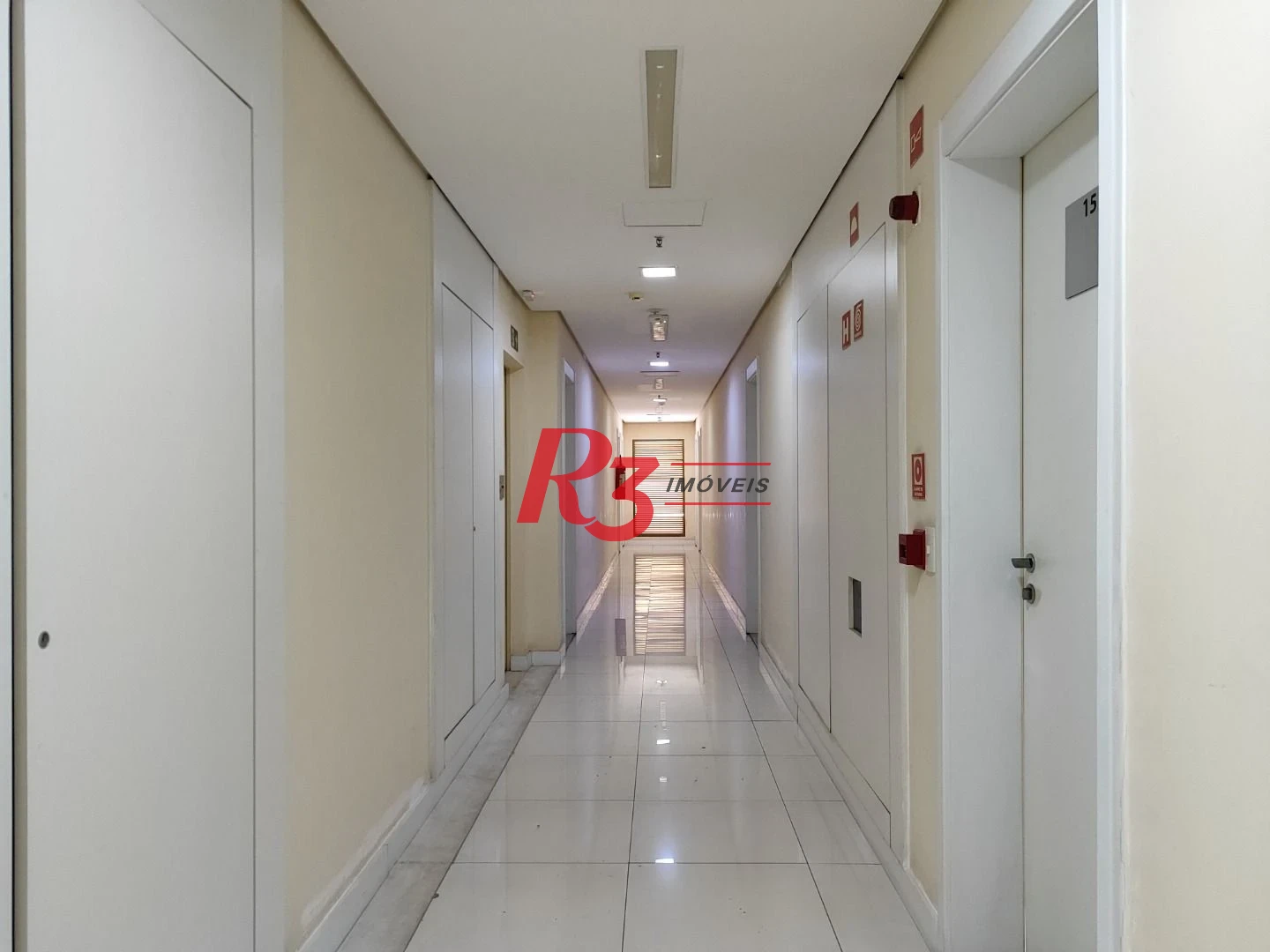 Sala à venda, 92 m² por R$ 340.500,00 - Valongo - Santos/SP