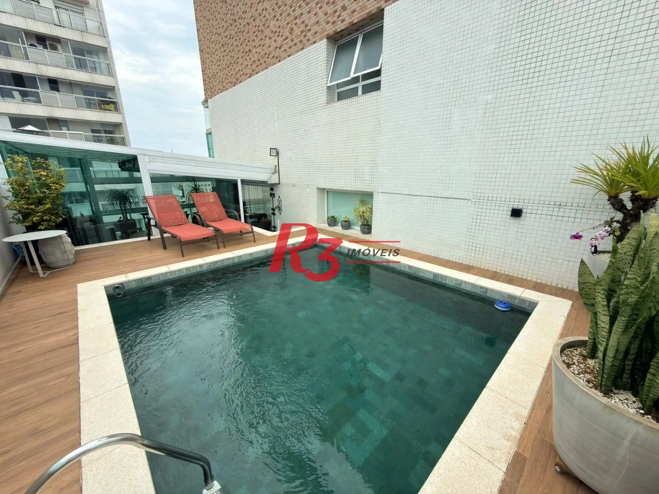 Cobertura à venda, 242 m² por R$ 5.800.000,00 - Gonzaga - Santos/SP