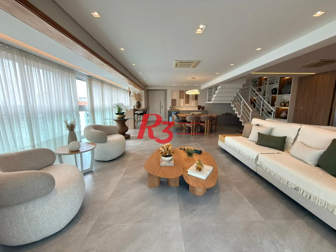 Cobertura à venda, 242 m² por R$ 5.800.000,00 - Gonzaga - Santos/SP