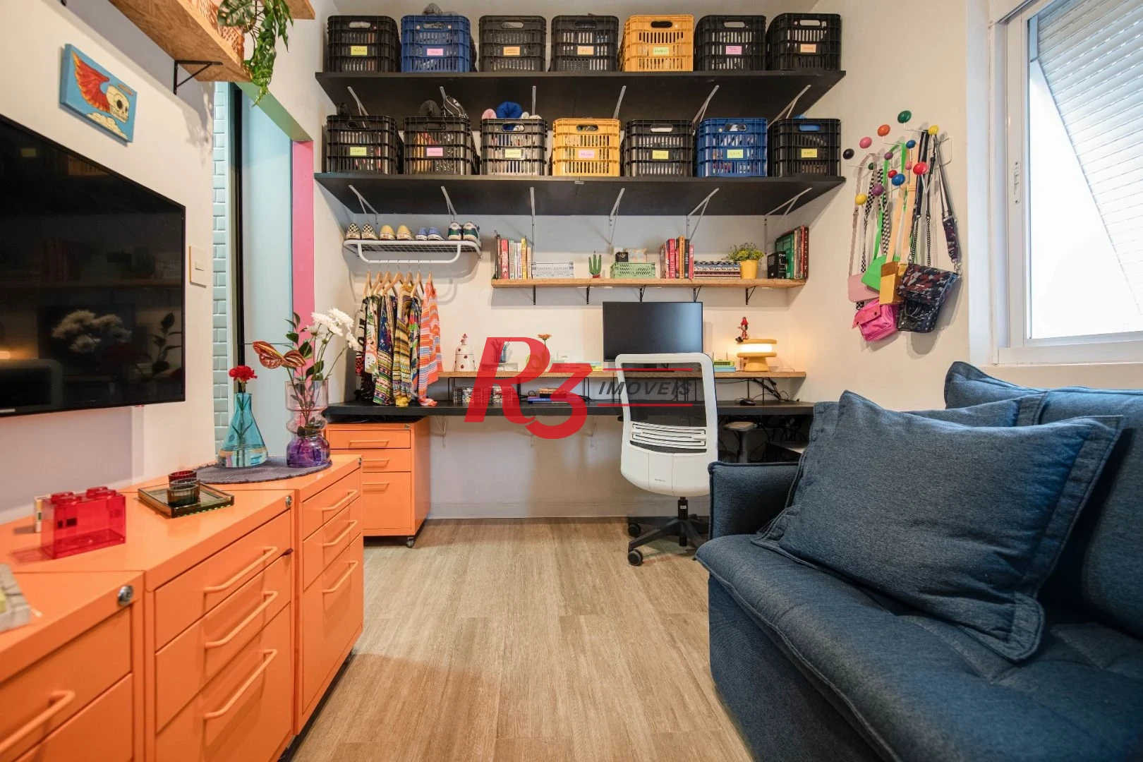 Kitnet com 1 dormitório mobiliada , 27 m² por R$ 295.000 - Embaré - Santos/SP