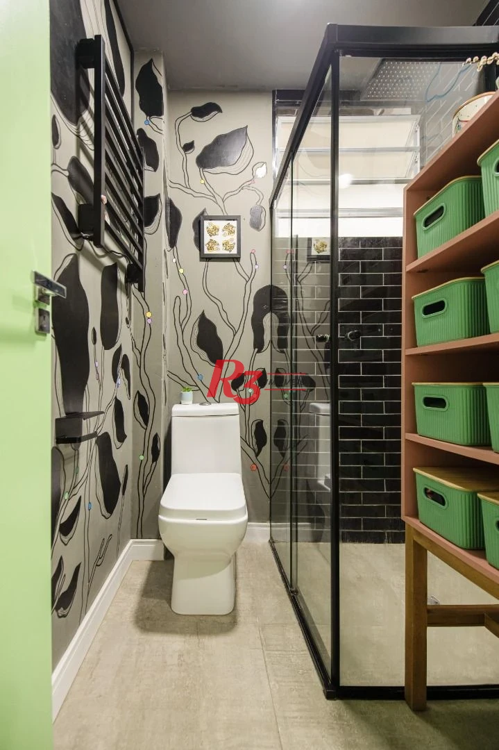 Kitnet com 1 dormitório mobiliada , 27 m² por R$ 295.000 - Embaré - Santos/SP