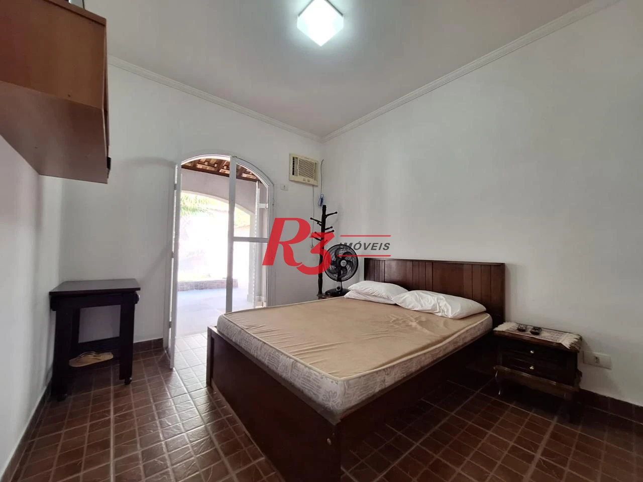 Casa com 4 dormitórios à venda, 360 m² por R$ 2.800.000,00 - Jardim Guaiuba - Guarujá/SP
