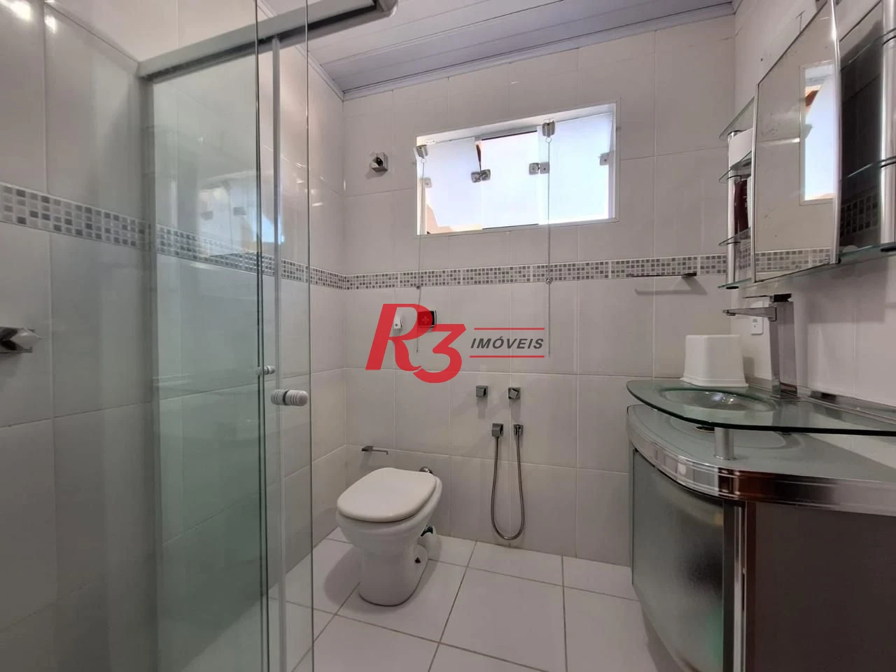 Casa com 4 dormitórios à venda, 360 m² por R$ 2.800.000,00 - Jardim Guaiuba - Guarujá/SP