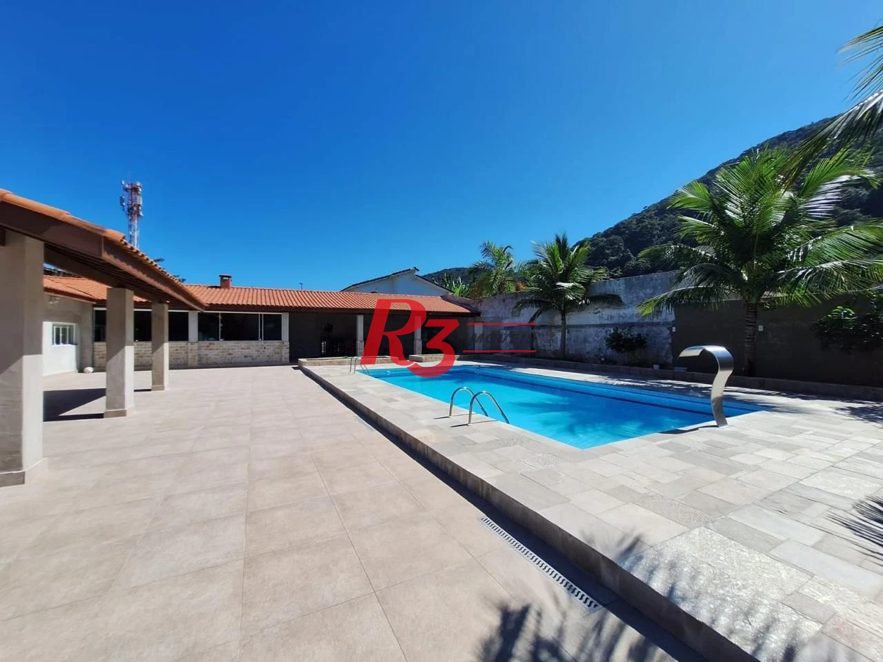 Casa com 4 dormitórios à venda, 360 m² por R$ 2.800.000,00 - Jardim Guaiuba - Guarujá/SP