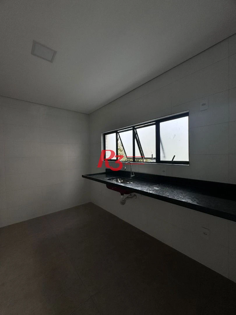 Village com 3 dormitórios à venda, 140 m² por R$ 790.000,00 - Balneário Cidade Atlântica - Guarujá/SP