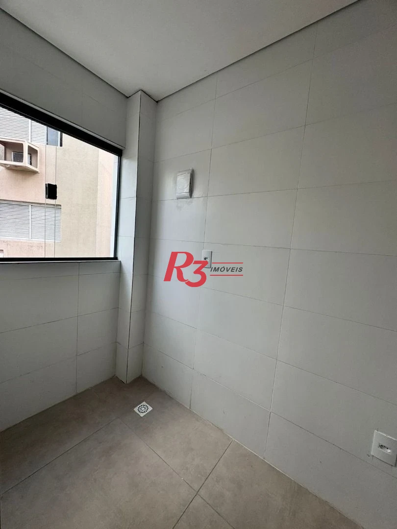 Village com 3 dormitórios à venda, 140 m² por R$ 790.000,00 - Balneário Cidade Atlântica - Guarujá/SP