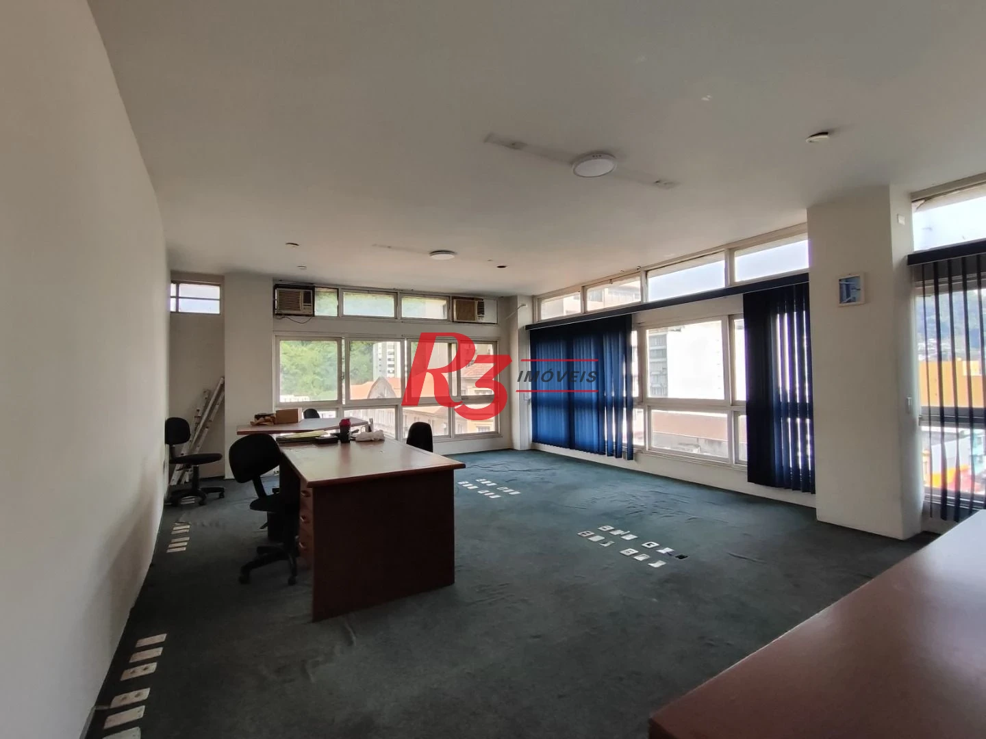 Sala para alugar, 128 m² por R$ 2.500,00/ano - Centro - Santos/SP