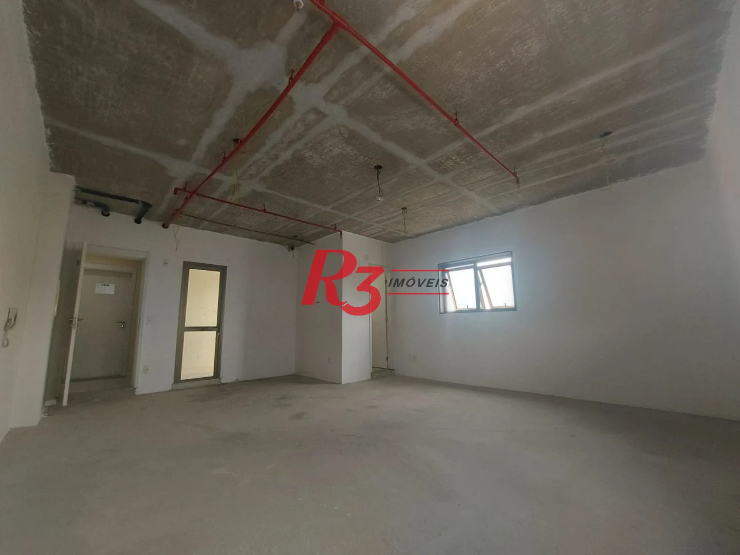 Sala à venda, 53 m² por R$ 370.000,00 - Valongo - Santos/SP