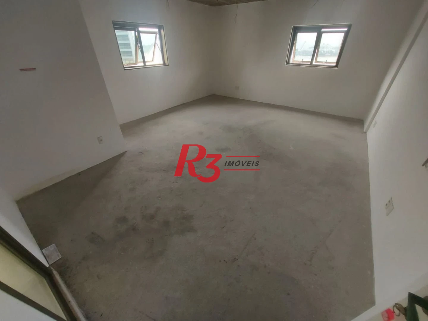 Sala à venda, 53 m² por R$ 370.000,00 - Valongo - Santos/SP