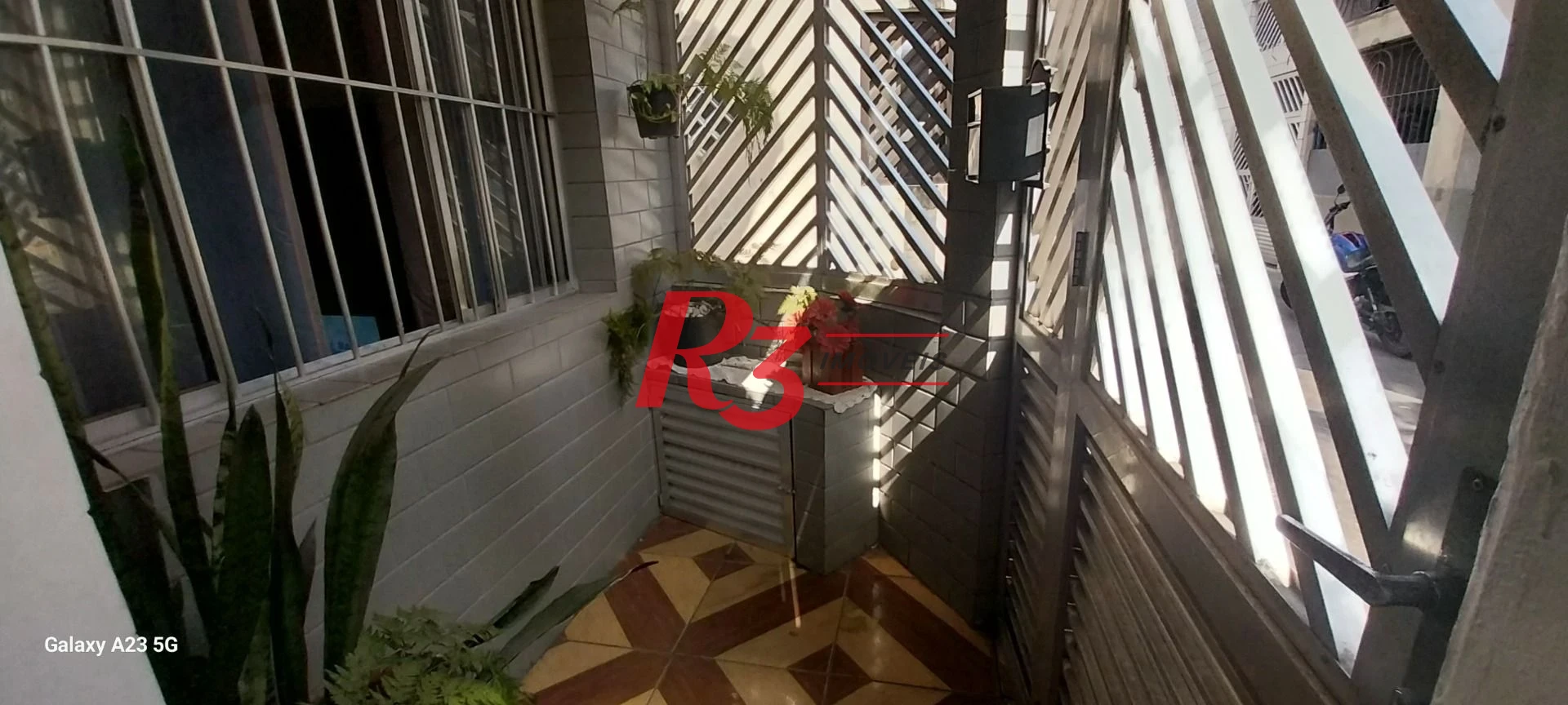 Sobrado com 3 dormitórios à venda, 100 m² por R$ 300.000,00 - Rádio Club - Santos/SP