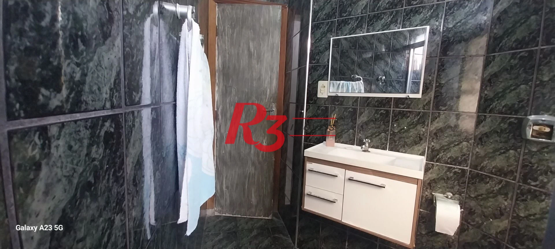 Sobrado com 3 dormitórios à venda, 100 m² por R$ 300.000,00 - Rádio Club - Santos/SP