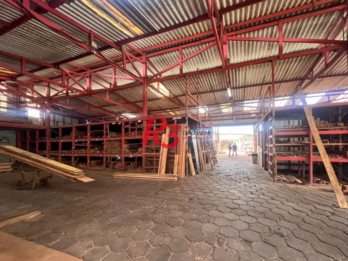 Galpão para alugar, 1700 m² por R$ 40.000,00/mês - Chico de Paula - Santos/SP