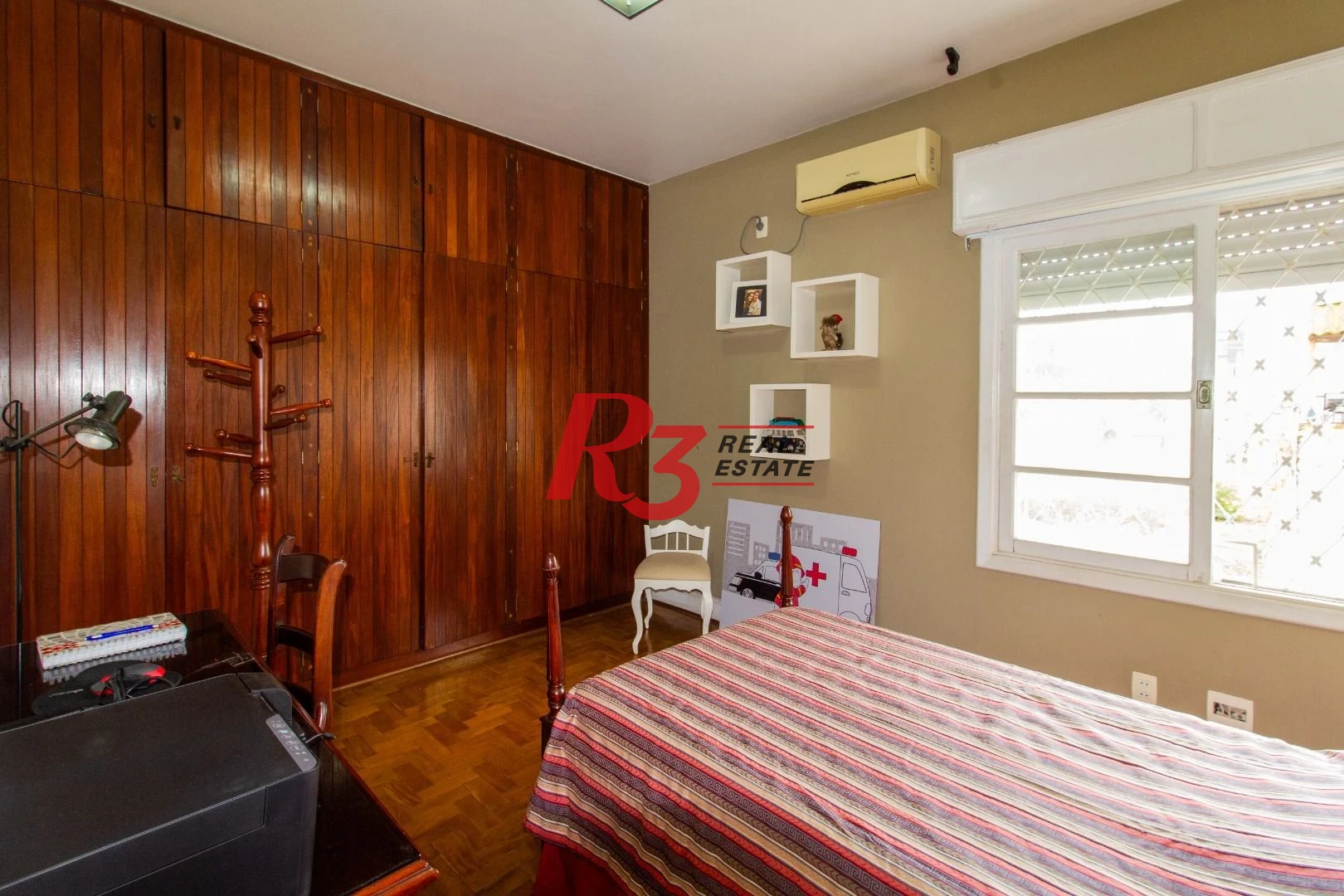 Sobrado para alugar, 320 m² por R$ 16.902,00/mês - Gonzaga - Santos/SP