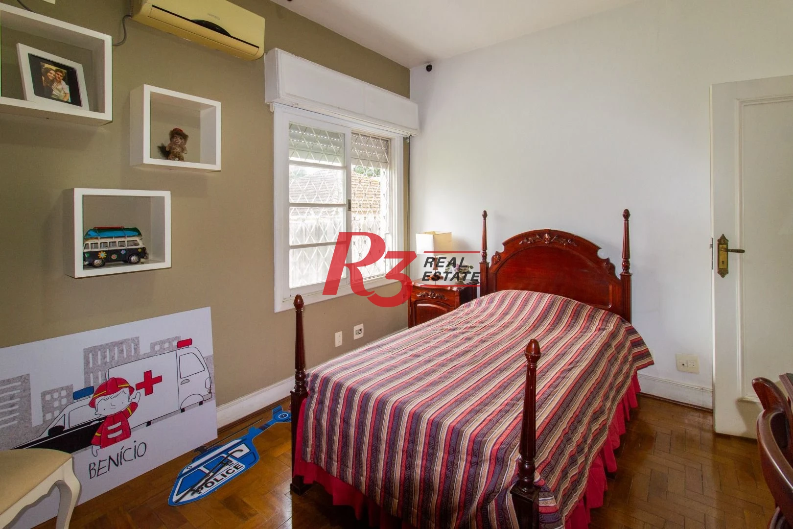 Sobrado para alugar, 320 m² por R$ 16.902,00/mês - Gonzaga - Santos/SP